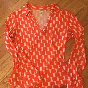 DVF happy orange silk top, v-neck, size 6
